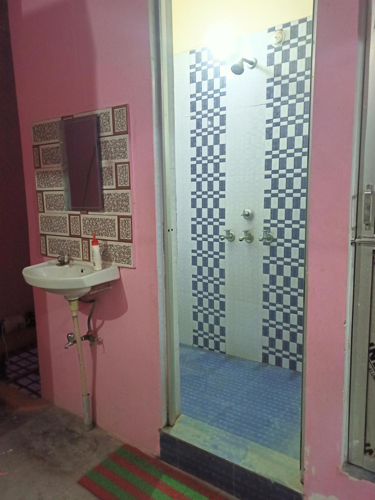 Girija Shail Bhavan Ayodhya Экстерьер фото